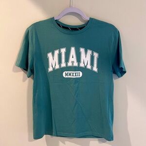 Boys Large Miami Art Class Shirt